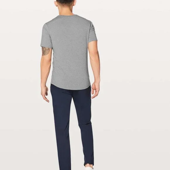 Lululemon 5 Year Basic T - Picture 4 of 7